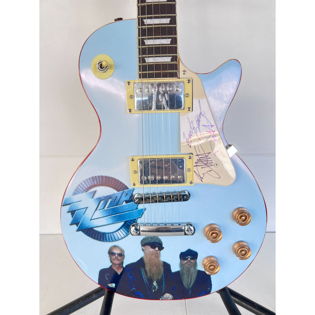 ZZ Top Billy Gibbons Frank Beard & Dusty Hill les paul one of a kind full size electric guitar signed with proof