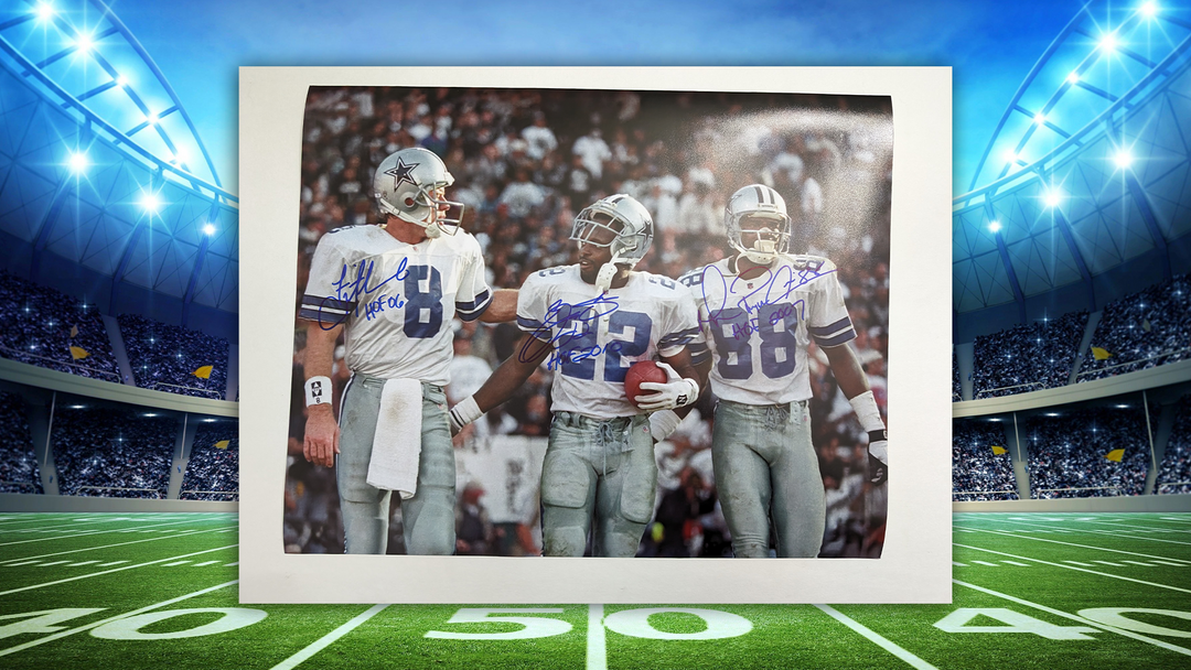 Dallas Cowboys Troy Aikman Emmitt Smith Michael Irvin 16x20 photo signed and inscribed with proof