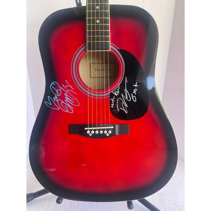 Savage Garden Daniel Jones Dustin Hayes full size acoustic guitar signed with proof