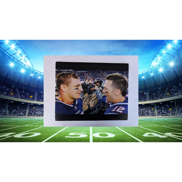 Rob Gronkowski Tom Brady New England Patriots Super Bowl champions 8 by 10 photo signed with proof