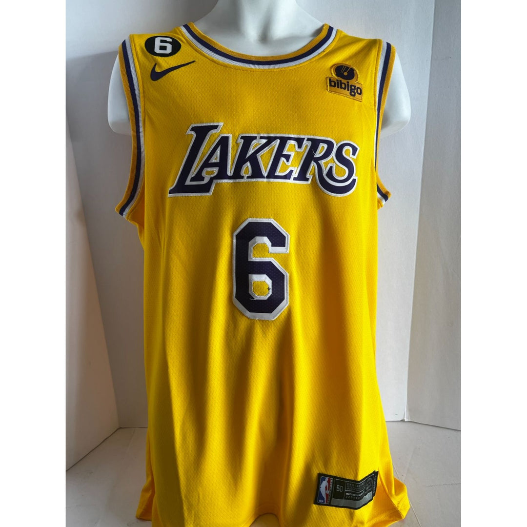 LeBron James Los Angeles Lakers #6 Nike size 50 game model jersey signed with proof