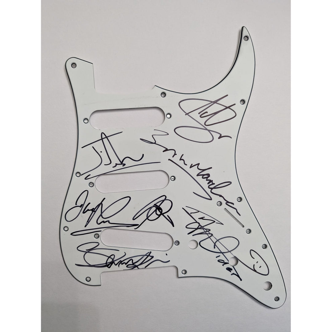 Iron Maiden Bruce Dickinson Steve Harris Adrian Smith Dave Murray Neko McBrain Janick Gers Stratocaster guitar pickguard signed with proof