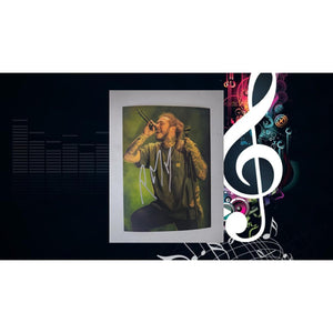 Descriptive image text