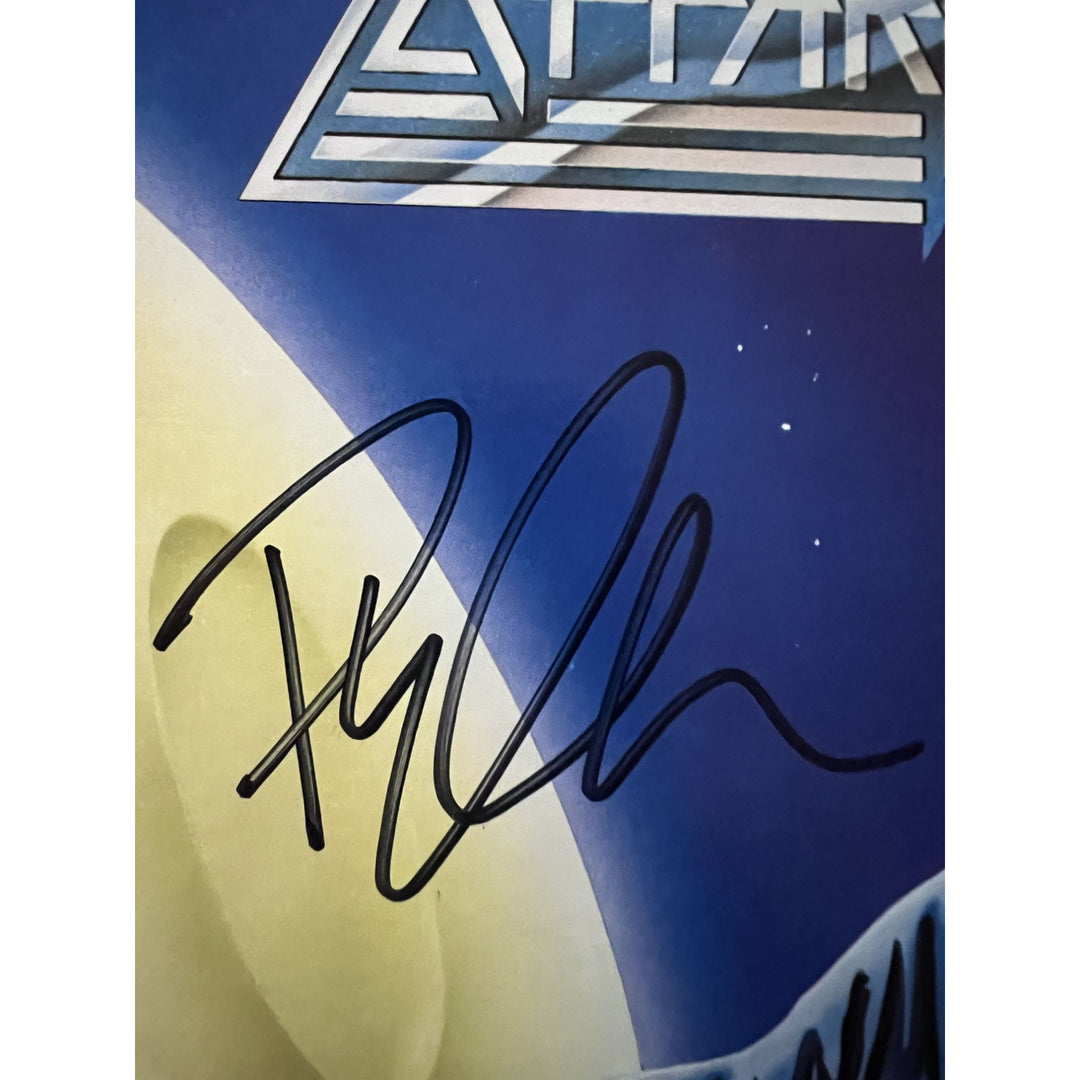 Rick Savage Vivian Campbell Rick Allen Def Leppard On Through The Night  LP signed with proof