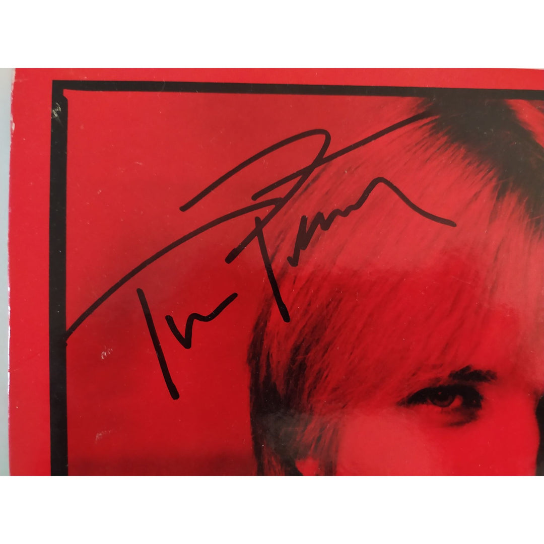 Tom Petty and the Heartbreakers "Long after Dark" original LP signed with proof