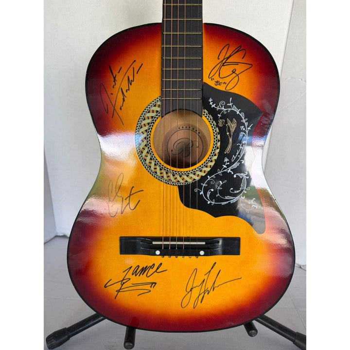 Justin Timberlake Chris Kirkpatrick, Joey Fatone, Lance Bass and JC Chasez NSYNC vintage acoustic guitar signed with proof