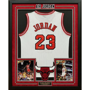 Michael Jordan Chicago Bulls signed jersey with proof