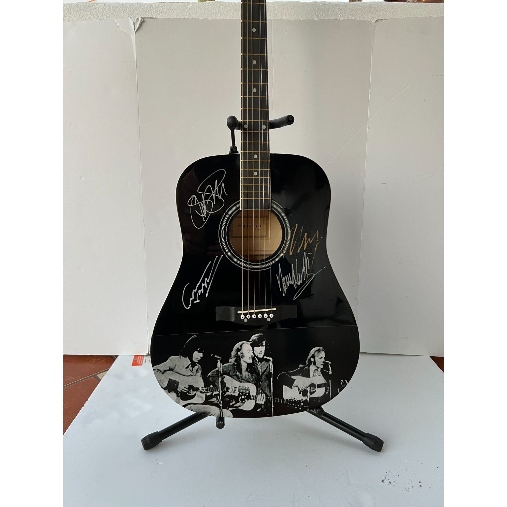 David Crosby Neil Young Graham Nash Stephan Stills CSNY one of a kind full size acoustic guitar signed with proof