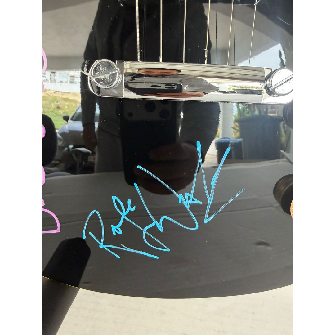 Pink Floyd Roger Waters David Gilmour Richard Wright Nick Mason vintage black les paul electric guitar signed with proof.