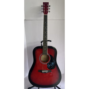 Alanis Morissette full size Huntington acoustic guitar signed with proof