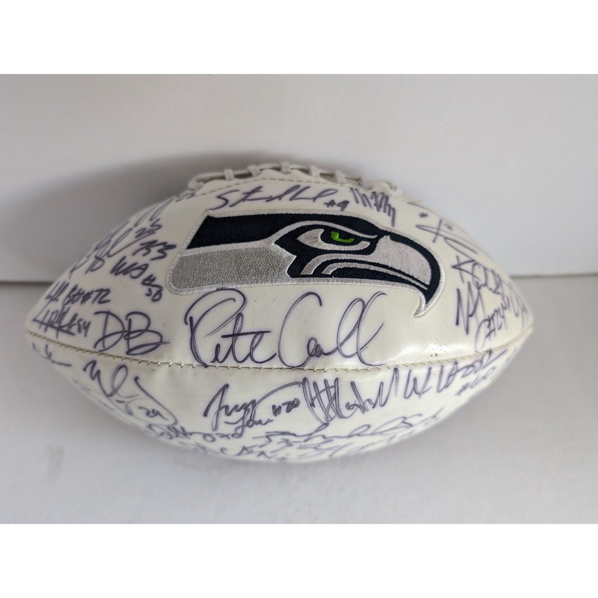 Seattle Seahawks Marshawn Lynch Pete Carroll Russell Wilson Richard Sherman Super Bowl champions team signed football