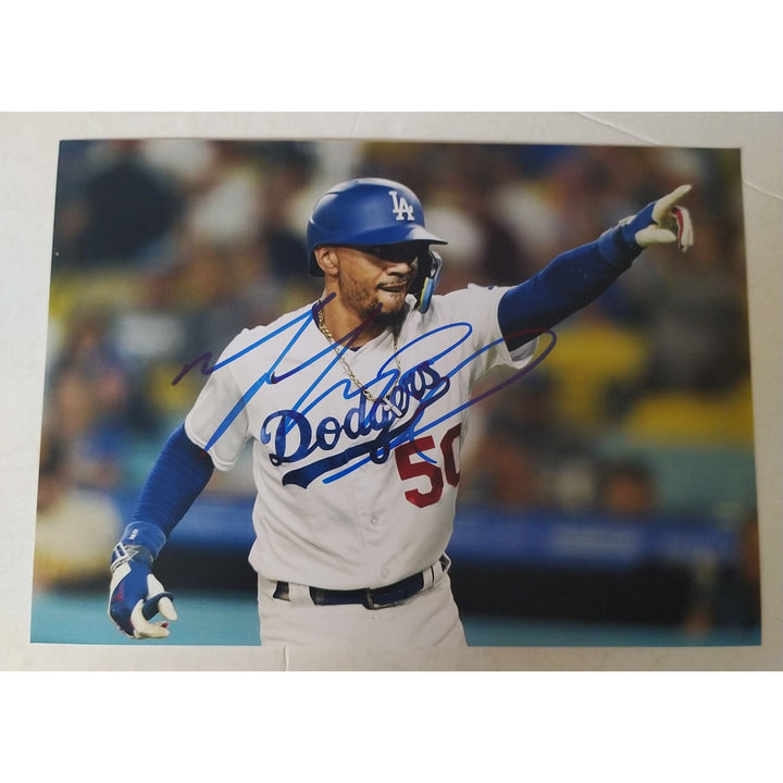 Los Angeles, Dodgers, Mookie Betts, 5x7 photos, signed, with proof