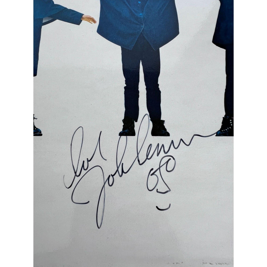 Beatles Help! lp George Harrison , John Lennon, Paul McCartney, Ringo Starr signed with proof.