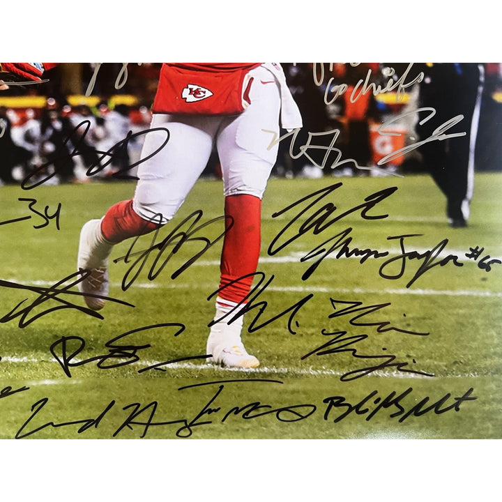 Kansas City Chiefs  2023-24 Patrick Mahomes Travis Kelce 40 plus sigs Super Bowl Champs team signed 16x20 photo signed  with proof