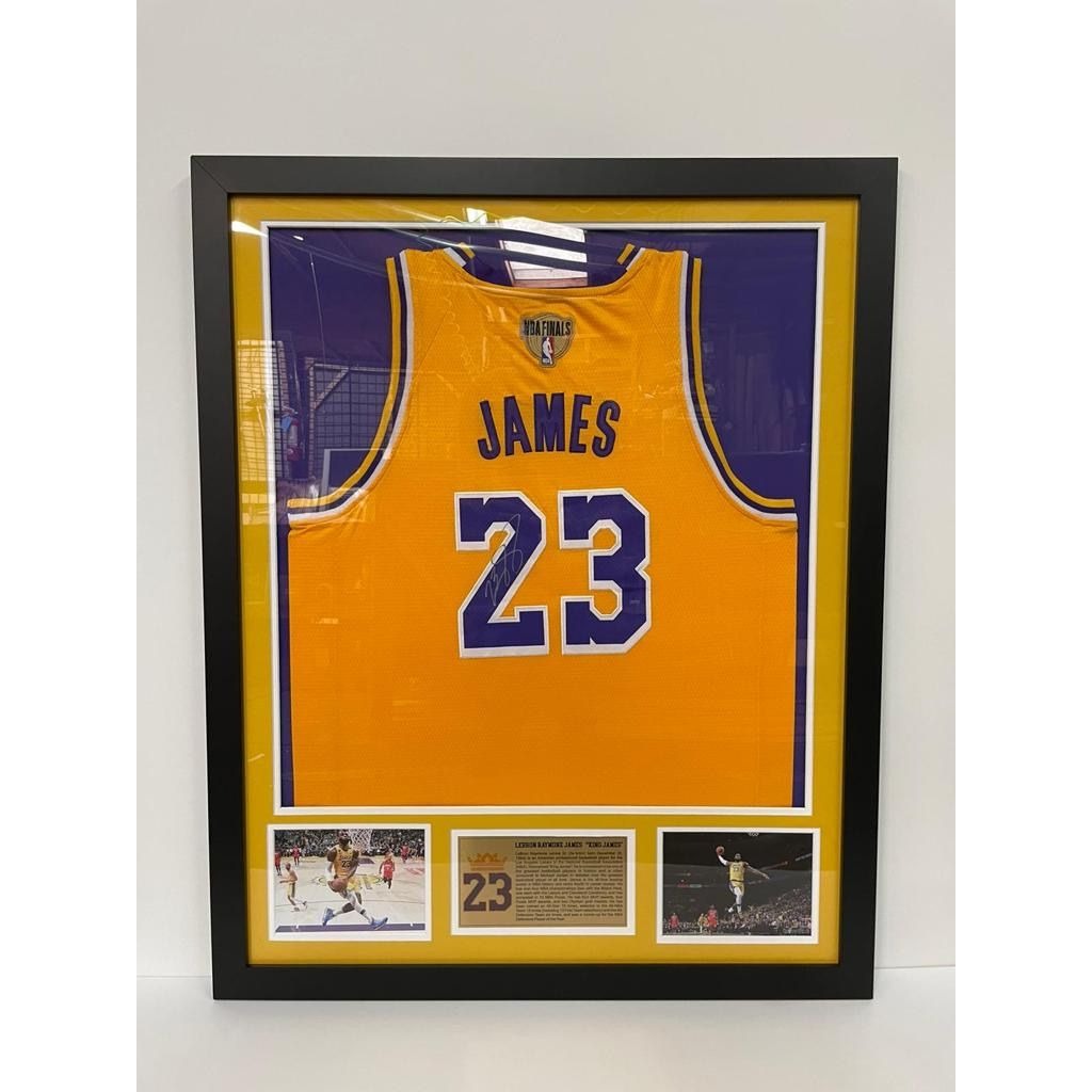 LeBron James Los Angeles Lakers #23 Nike game model jersey signed and framed with proof