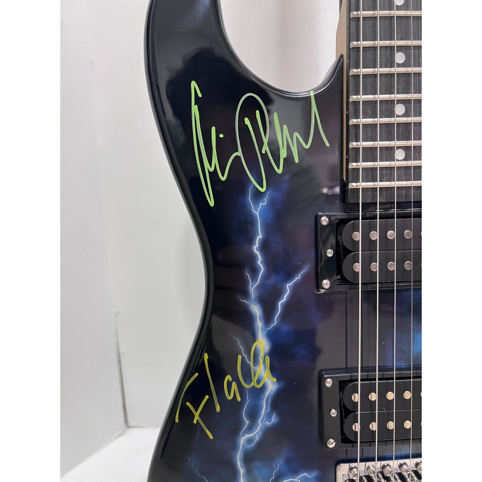 Till Lindemann, Richard Kruspe, Christian FLAKE Lorenz Rammstein band signed Stratocaster style electric guitar signed with proof