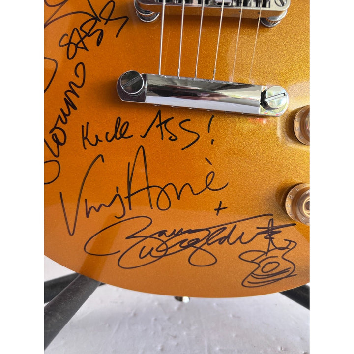 Ozzy Osbourne Ronnie James Dio Tony iomi Bill Ward Geezer Butler Vinnie a piece full size Les Paul electric guitar signed with proof