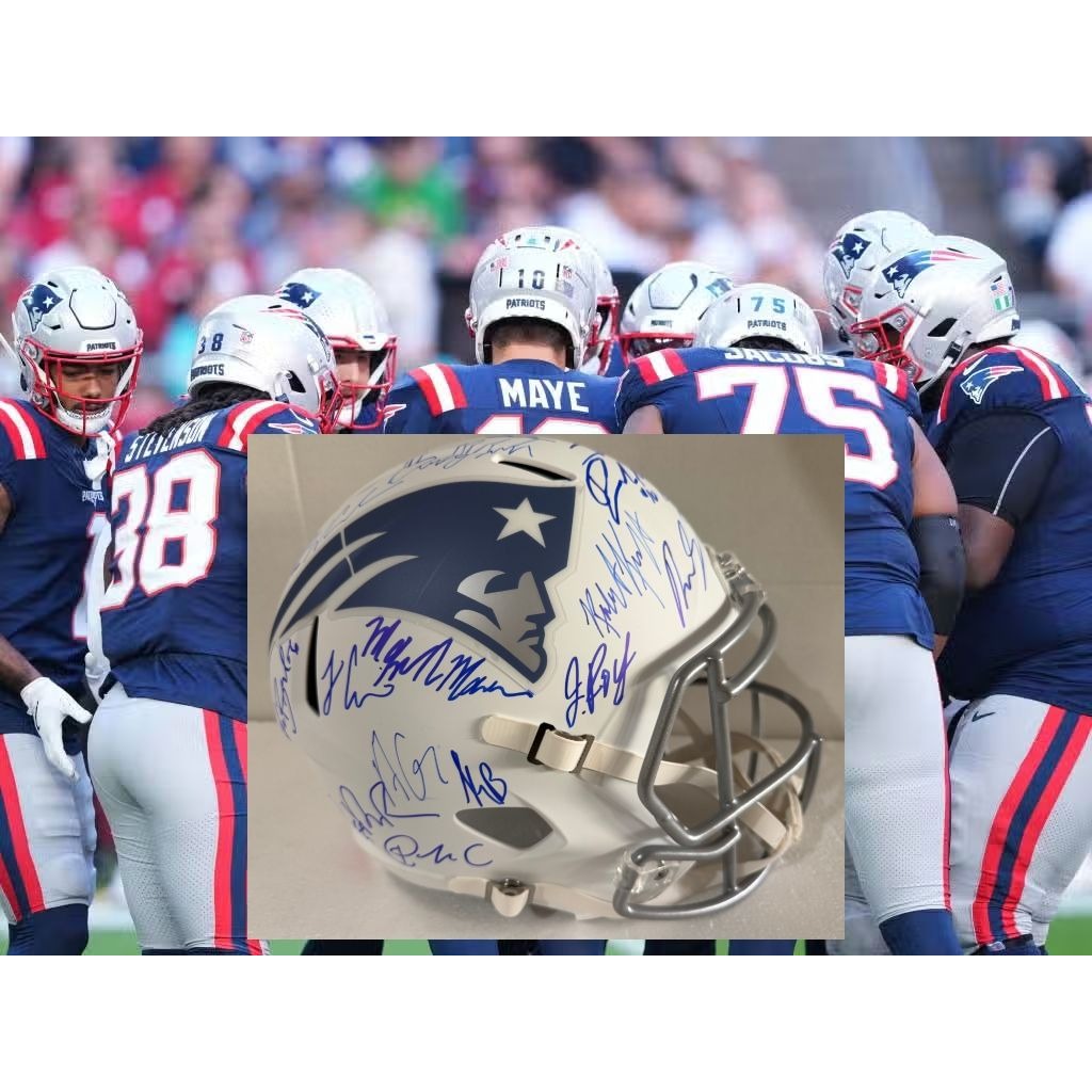 New England Patriots Drake Maye, Mike Vrabel, Robert Kraft 40 plus Riddell 2025 team signed helmet