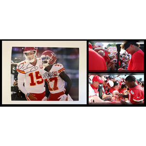 Patrick Mahomes Mercole Hardman Kansas City Chiefs 8x10 photo signed with proof