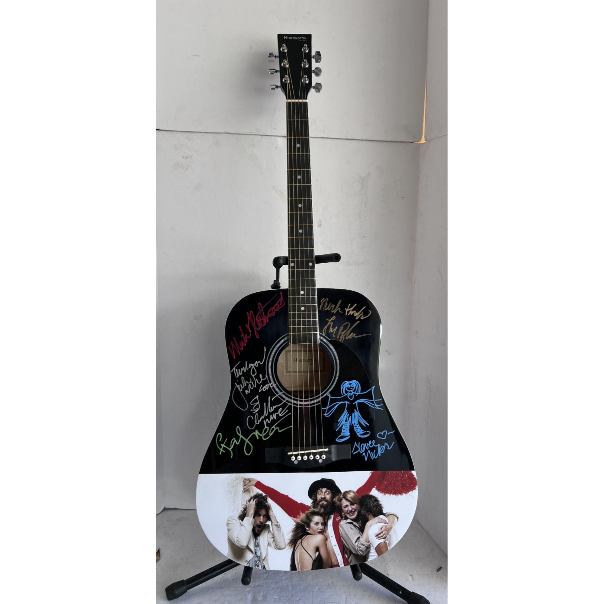 Fleetwood Mac Stevie Nicks Peter Green Mick Fleetwood John and Christy McVie Lindsay Buckingham  full size acoustic guitar signed with proof