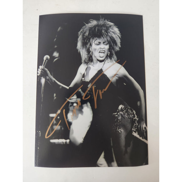 Tina Turner 5x7 photo signed with proof