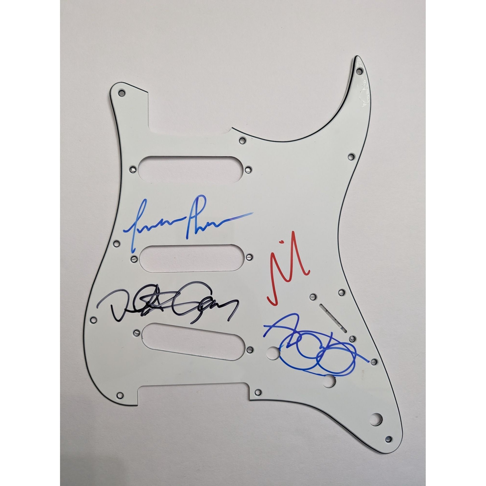 Maynard James Keenan Danny Carry Adam Jones Justin Chancellor Fender Stratocaster electric guitar pickguard signed with proof