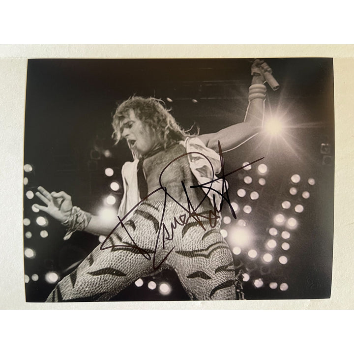 Van Halen lead singer David Lee Roth 8x10 photo signed with proof