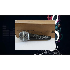 O'Shea Jackson 'Ice Cube' microphone signed with proof