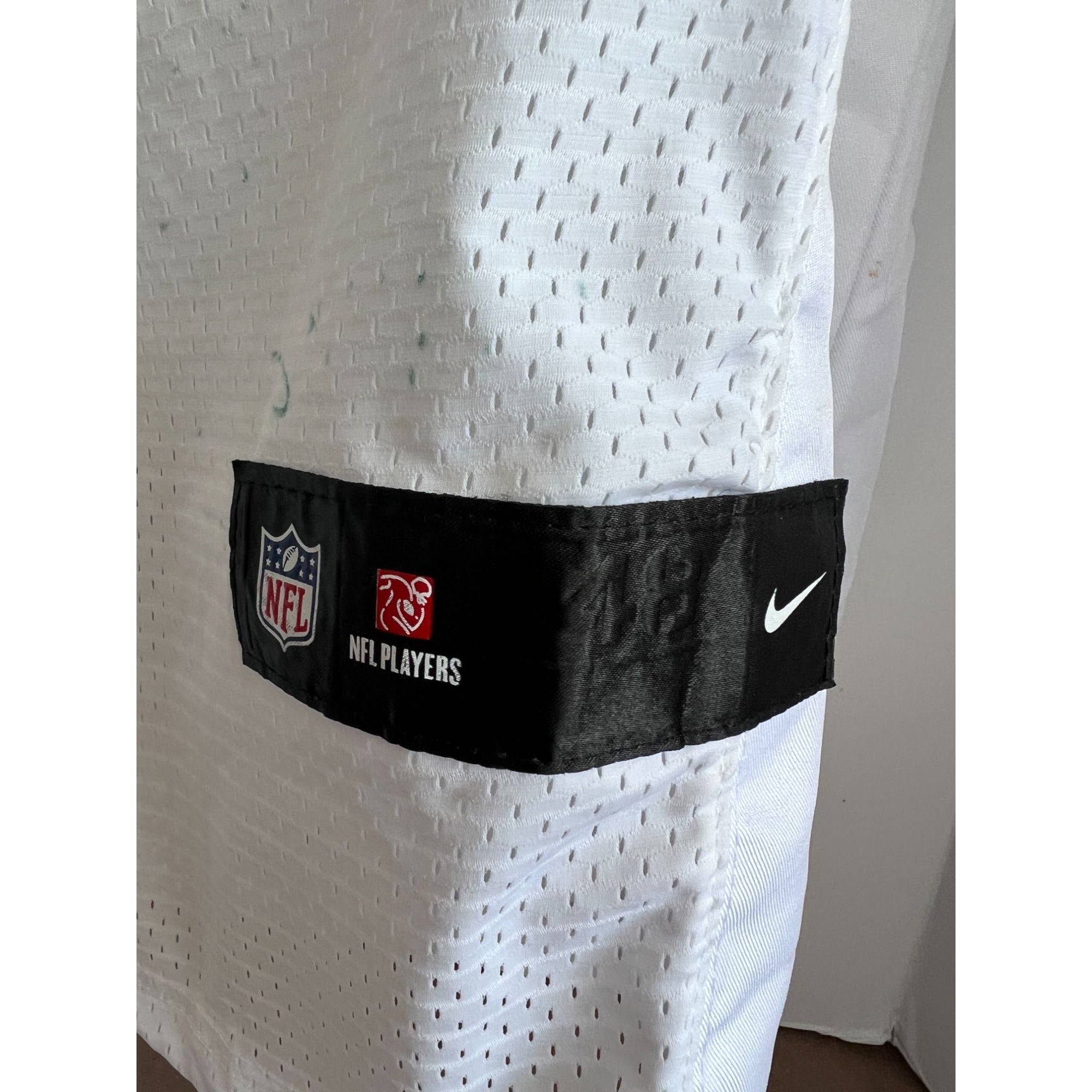 Marshawn Lynch Seattle Seahawks Super Bowl champions team sign Jersey game model Nike size 48 signed with proof