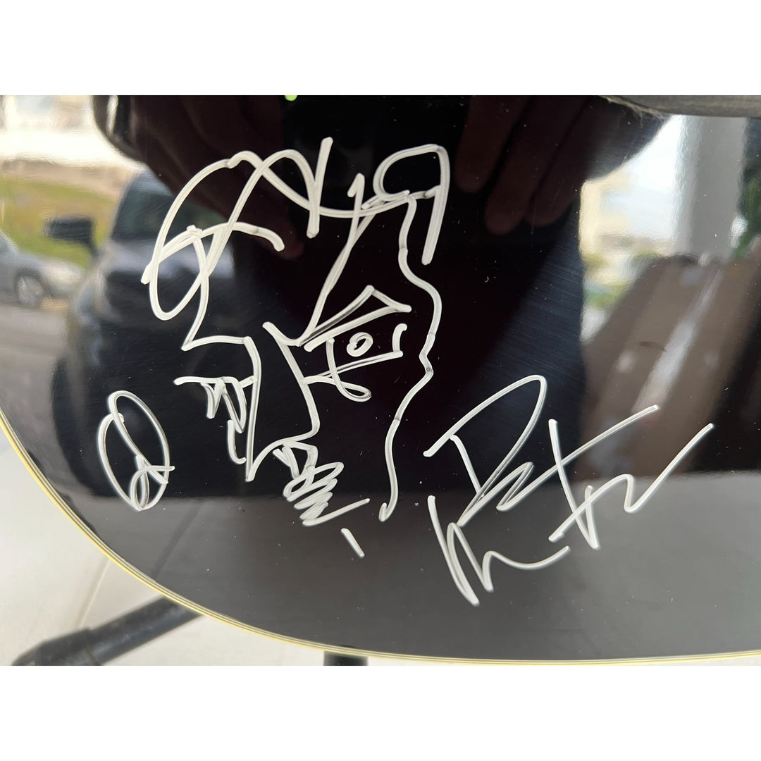 DMB Dave Mathews Stefan Lessard, LeRoi Moore, Boyd Tinsley, Carter Beauford full size acoustic guitar signed with proof.