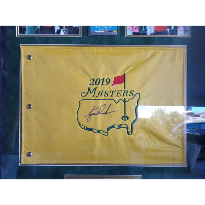 Tiger Woods 2019 Masters flag signed with Museum quality frame 24x34