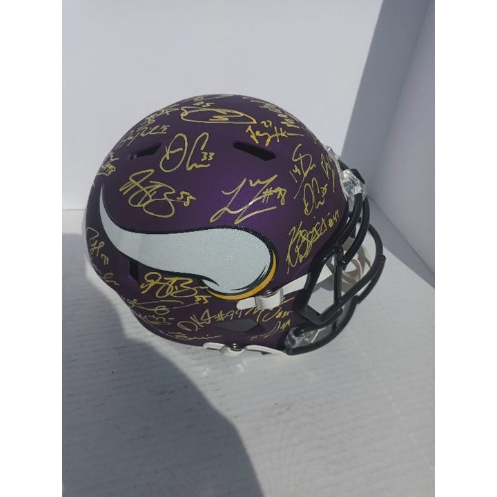 Minnesota Viking 2016 team signed helmet Kirk Cousins Stefon Diggs Dalvin Cook Adam Thielen  Riddell Deluxe full size team helmet with proof