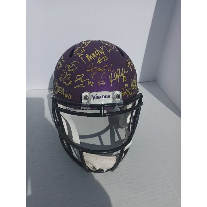 Minnesota Viking 2016 team signed helmet Kirk Cousins Stefon Diggs Dalvin Cook Adam Thielen  Riddell Deluxe full size team helmet with proof