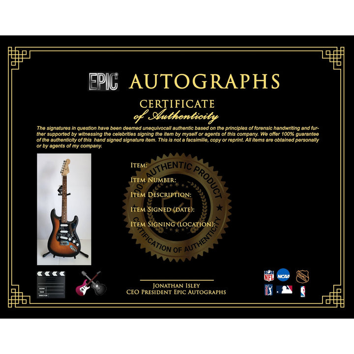 Limp Bizkit Fred Durst Sam Rivers Wes Borald, DJ Lethal, John Otto Fender Stratocaster Squier electric guitar signed with proof