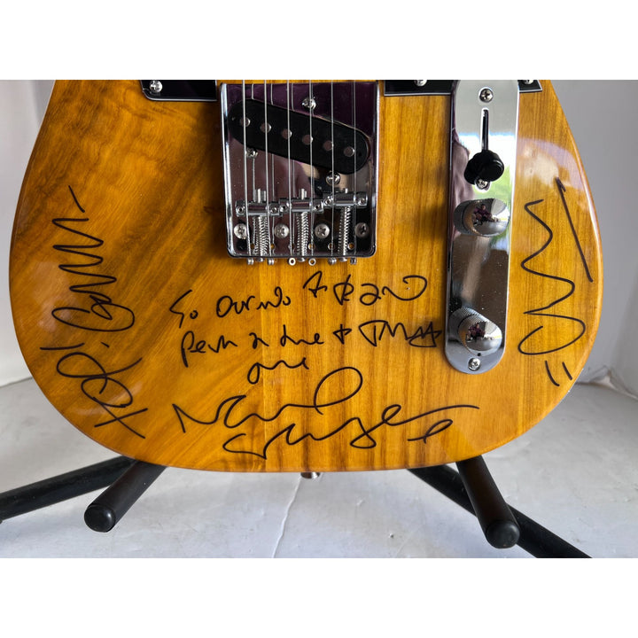 Oasis Alan White, Andy Bell, Gem Archer, Liam Gallagher, Noal Gallagher, Telecaster electric guitar Signed with proof