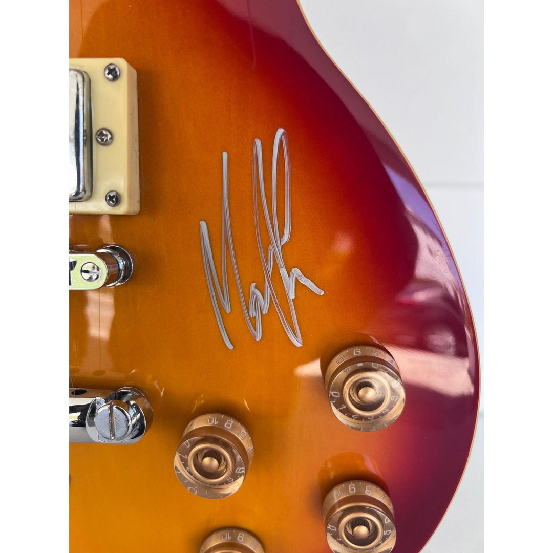 Soundgarden Kim Thayil, Matt Cameron, Chris Cornell and Ben Shepherd vintage les paul full size electric guitar signed with proof.