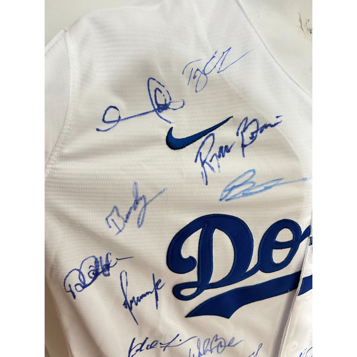 Los Angeles Dodgers 2024 World Series champs Freddie Freeman MLB Nike M game model jersey signed with proof