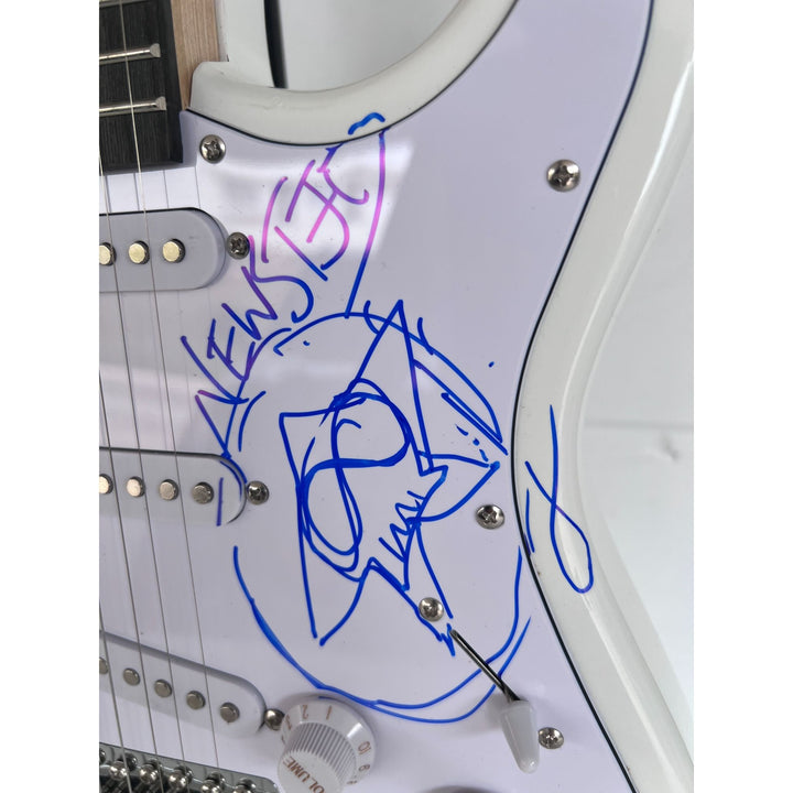 James Hetfield Lars Ulrich Robert Trujillo Jason Newsted kirk hammett Metallica electric guitar signed with proof..