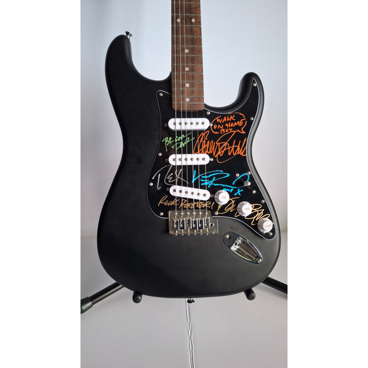 Pantera Dimebag Darrel Abbott, Vinnie Paul, Phil Anselmo, Rex Brown & Charlie Benante, Fender Stratocaster electric guitar signed with proof