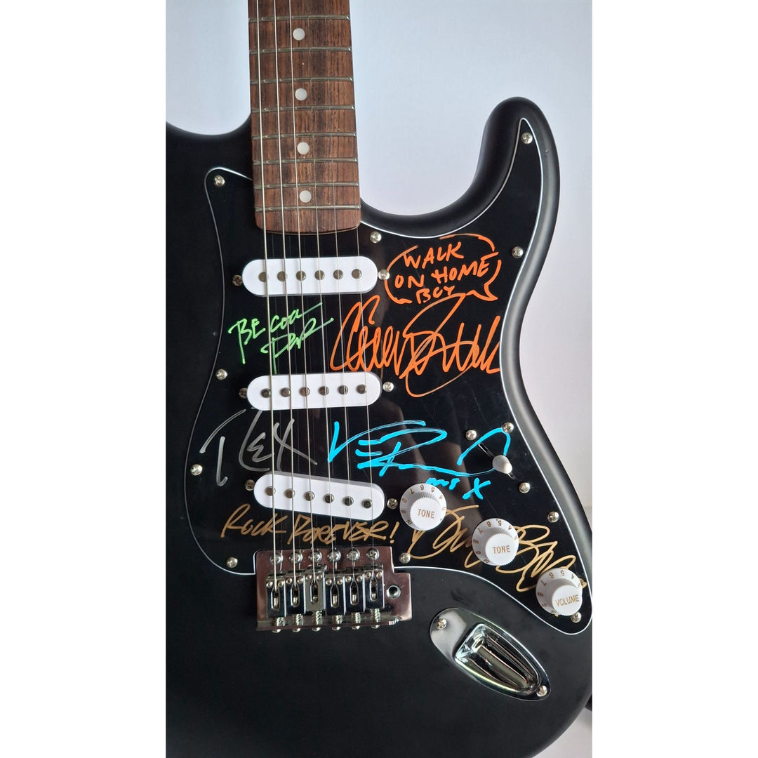 Pantera Dimebag Darrel Abbott, Vinnie Paul, Phil Anselmo, Rex Brown & Charlie Benante, Fender Stratocaster electric guitar signed with proof