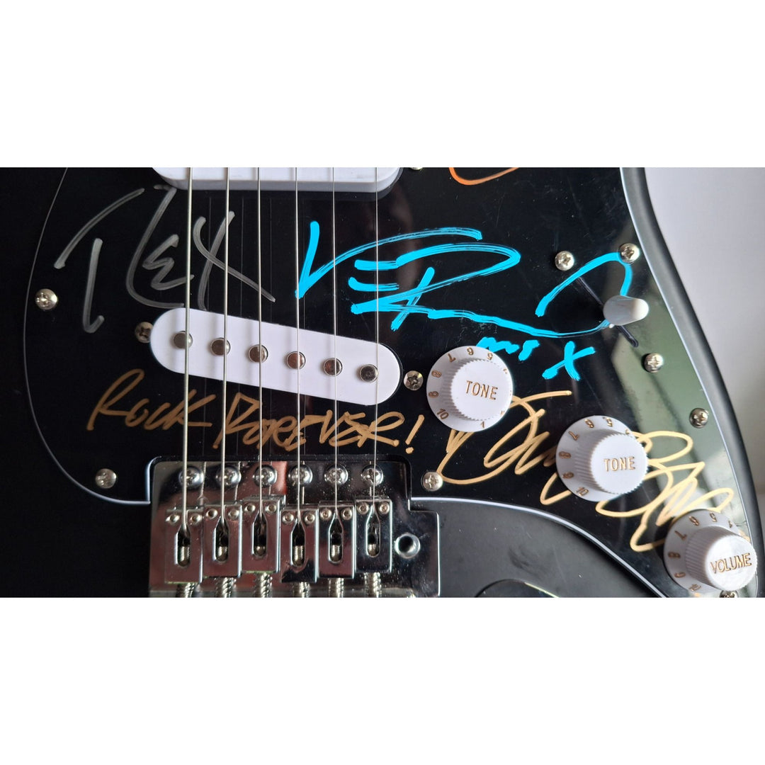 Pantera Dimebag Darrel Abbott, Vinnie Paul, Phil Anselmo, Rex Brown & Charlie Benante, Fender Stratocaster electric guitar signed with proof