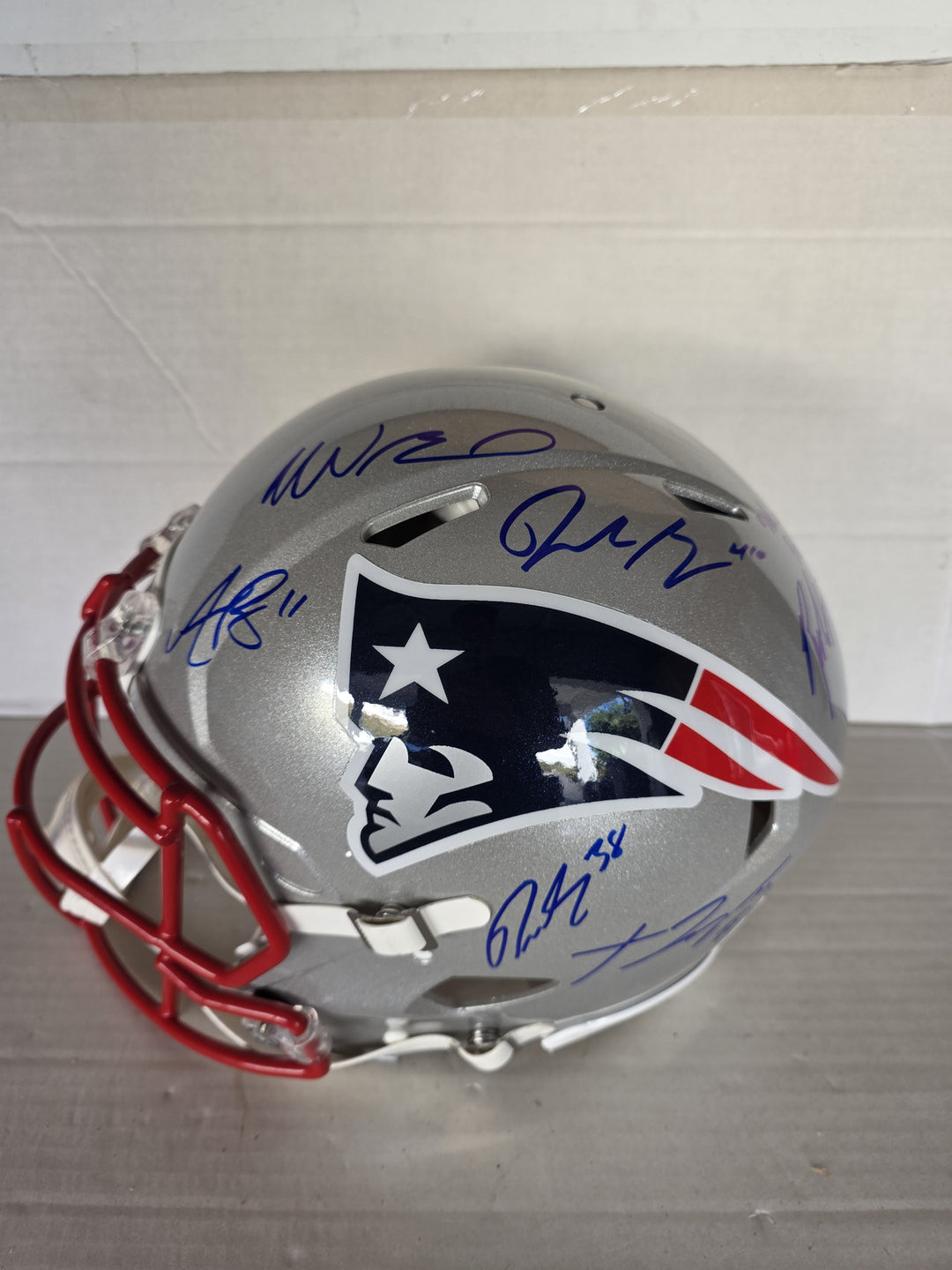 New England Patriots Drake Maye A.J. Brown TreVeyon Henderson Rhamondre Stevenson Mike Vrabel Robert Kraft Riddell Speed Authentic Game Model Helmet Signed We Are All Patriots.