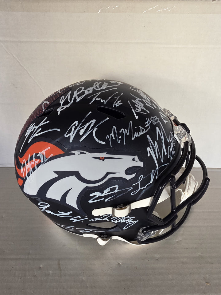 Denver Broncos 2025-26 Riddell Speed Full Size NFL Helmet Team Signed 40 Plus Signatures Photo Proof.