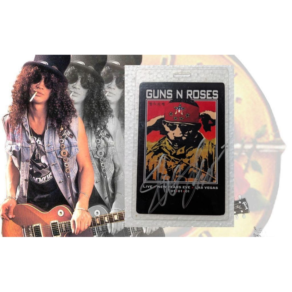 Guns N Roses original concert tour pass signed by Saul Hudson " Slash"