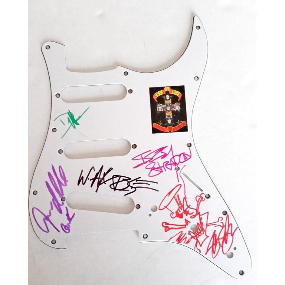 Axl Rose Saul Hudson Slash Steven Adler Izzy stradlin Duff McKagan Guns N Roses electric guitar pickguard signed with proof