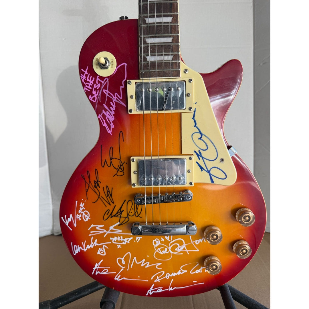 Tears For Fears, Simple Minds, and Simply Red les paul  vintage electric guitar signed with full provenance and photo proof..