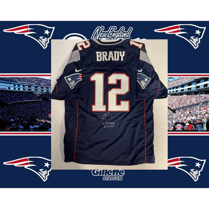 Tom Brady New England Patriots game model size extra large Jersey signed with inscription