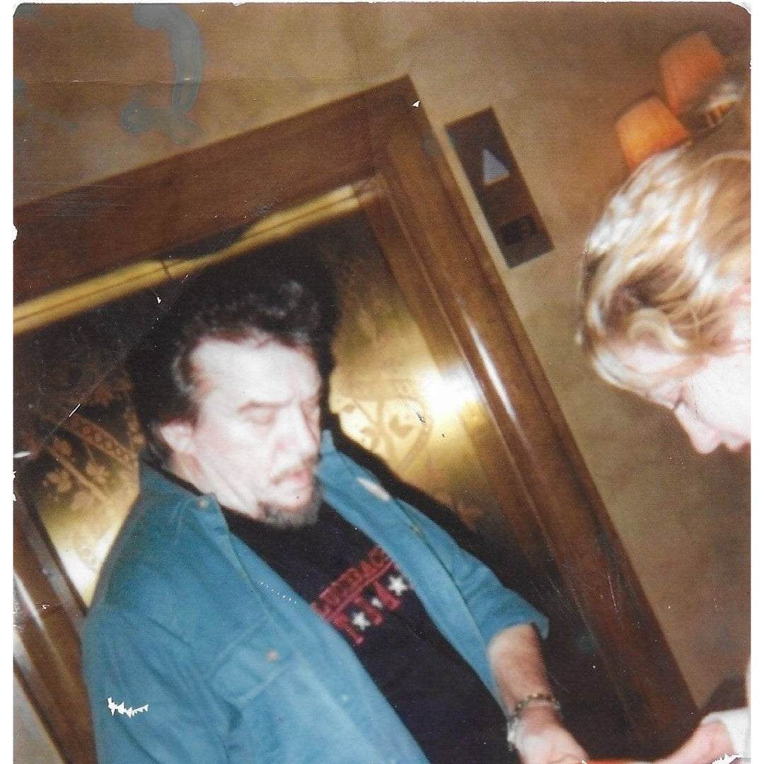 Waylon Jennings "Thanks for Everything" signed with Inscription & signing proof.