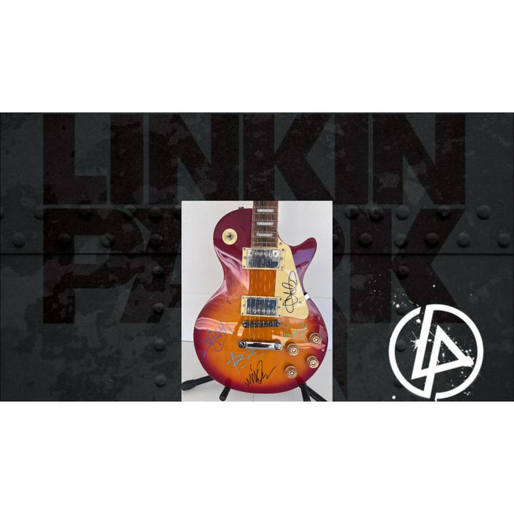 Chester Bennington, Mike Shinoda, Brad Delson, Dave Farrell, Joe Hahn, Rob Bourdon Linkin Park les paul vintage electric guitar signed.