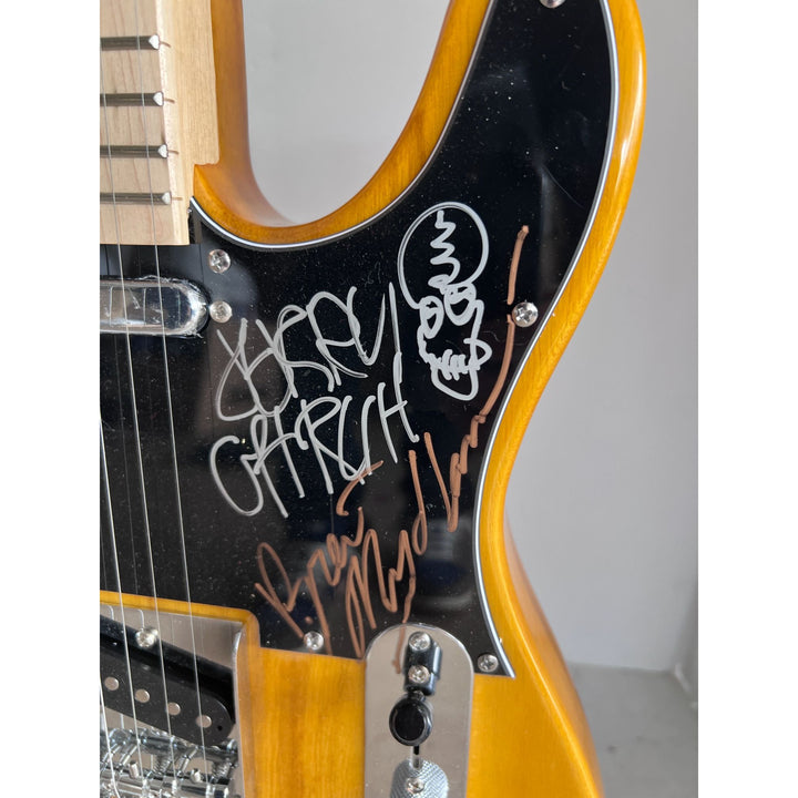 Jerry Garcia Bill Weir Mickey Hart Phil Lesh The Grateful Dead Telecaster electric guitar signed with proof